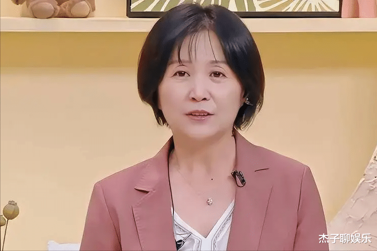 黄菡|这真是《非诚勿扰》里的黄菡吗?时隔7年荧幕露脸,简直判若两人