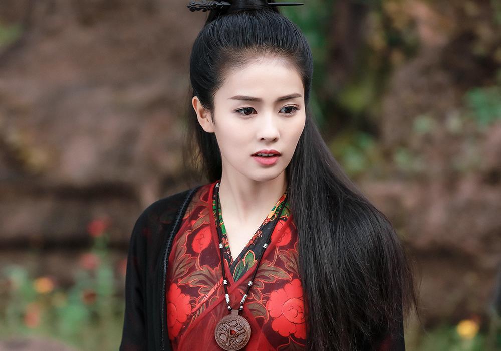 护心|《护心》男主变小三？九鹭非香被骂上热搜，赵丽颖的与凤行咋办？