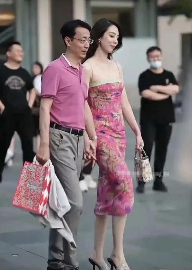 董小姐|胡某勇:我想挑战一下我的软肋