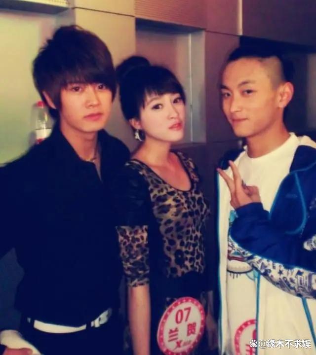 34岁任嘉伦绯闻风波再起,和兰贺合影曝光,爆料者点名还很嚣张