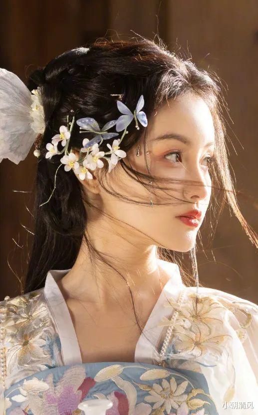 古风|娜扎古风大片被夸美回巅峰!女星开始流行拍古风照了?