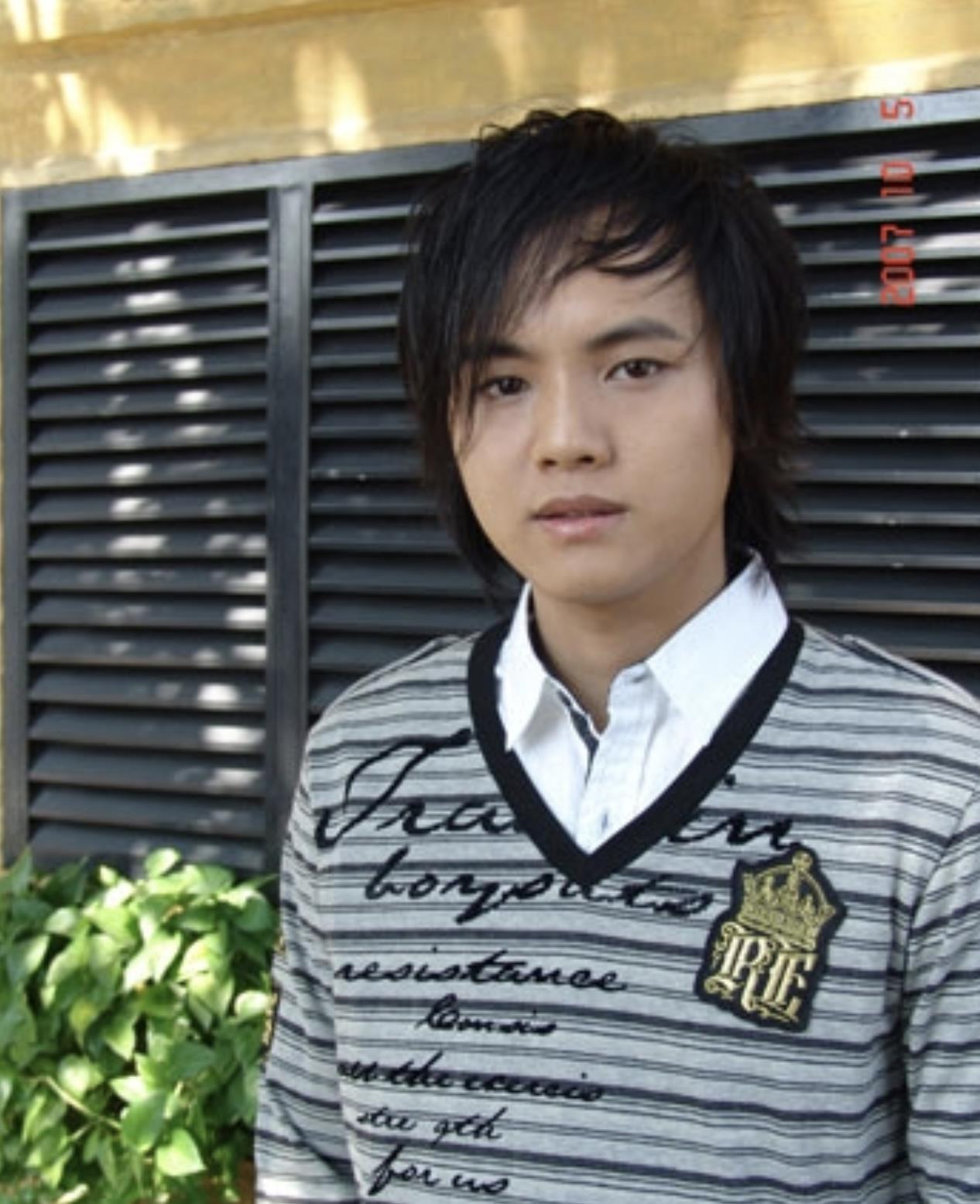 15岁开演唱会,19岁日挣万元,春晚请不动他,却没人说他耍大牌