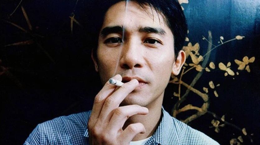 事实证明，久居日本61岁的梁朝伟，已经走上了另一条大道！