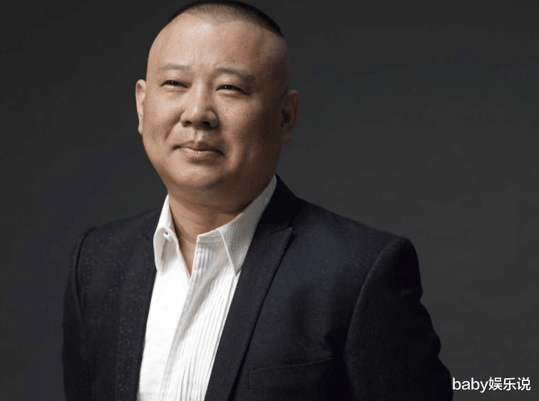 郭德纲|同是郭德纲基因，前妻儿子和后妻儿子一对比，差距一目了然