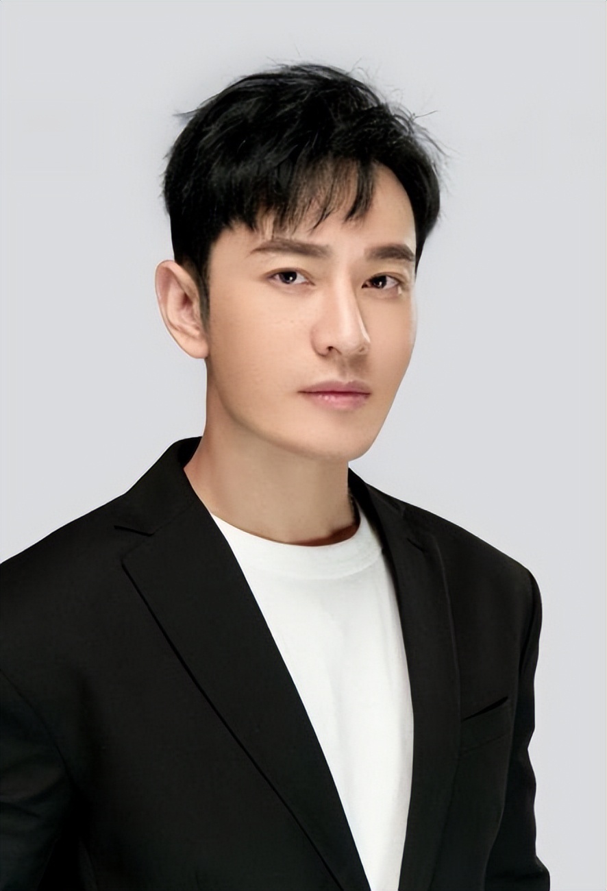 |人间富二代王思聪，他现实中的好朋友，都是什么身份？