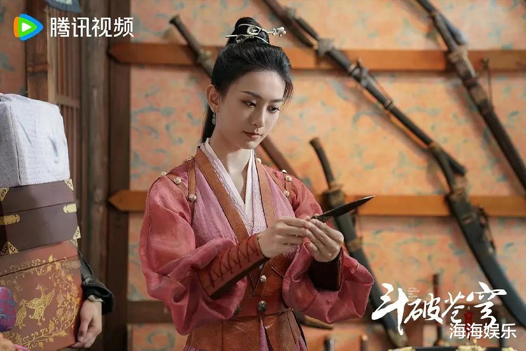 腾讯又一新剧开播成黑马,全员都是实力派,狂追6集停不下