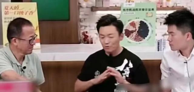 《八角笼中》未破20亿，王宝强却为《封神》包场，格局一目了然