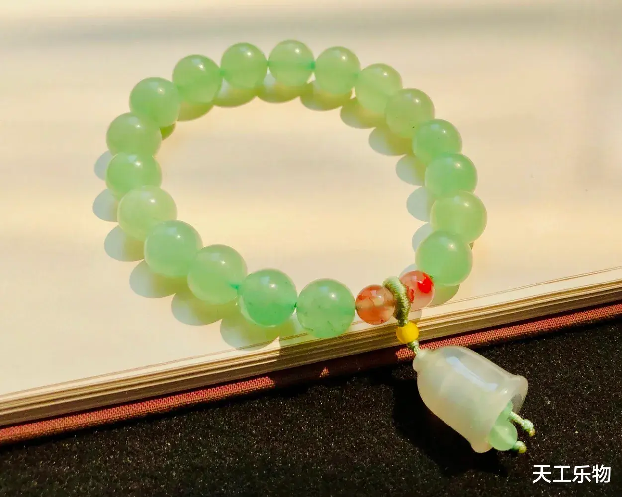 笔洗|猜猜哪种玉石最像和田玉？盘点那些形态各异的石英岩玉！