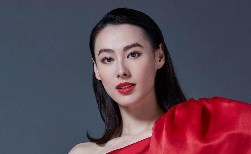 谢霆锋终于不用再背锅, 王杰“毒哑之谜”被曝光, 换谁来也受不了