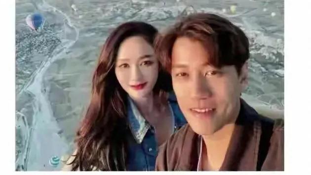 陈乔恩被说危机感重，几乎寸步不离艾伦，荒废事业满世界陪玩