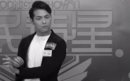 姜涛|香港“顶流”姜涛的爆火和离谱热搜,让我感叹资本力量太强大