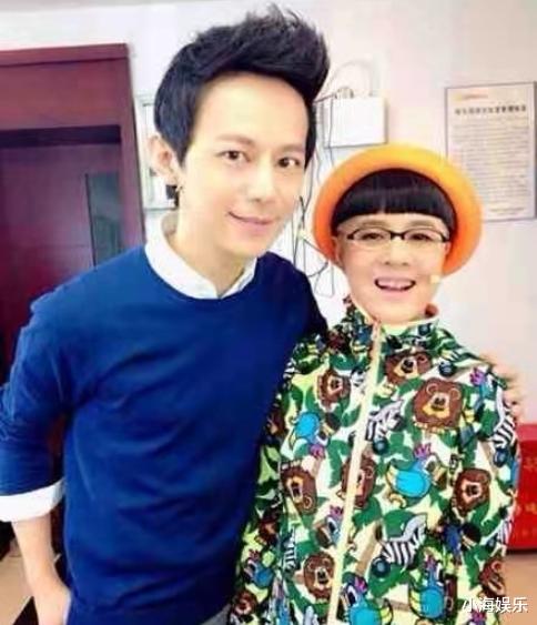 金龟子要做姥姥了!24岁女儿官宣怀孕晒B超,和男友已恋爱十年