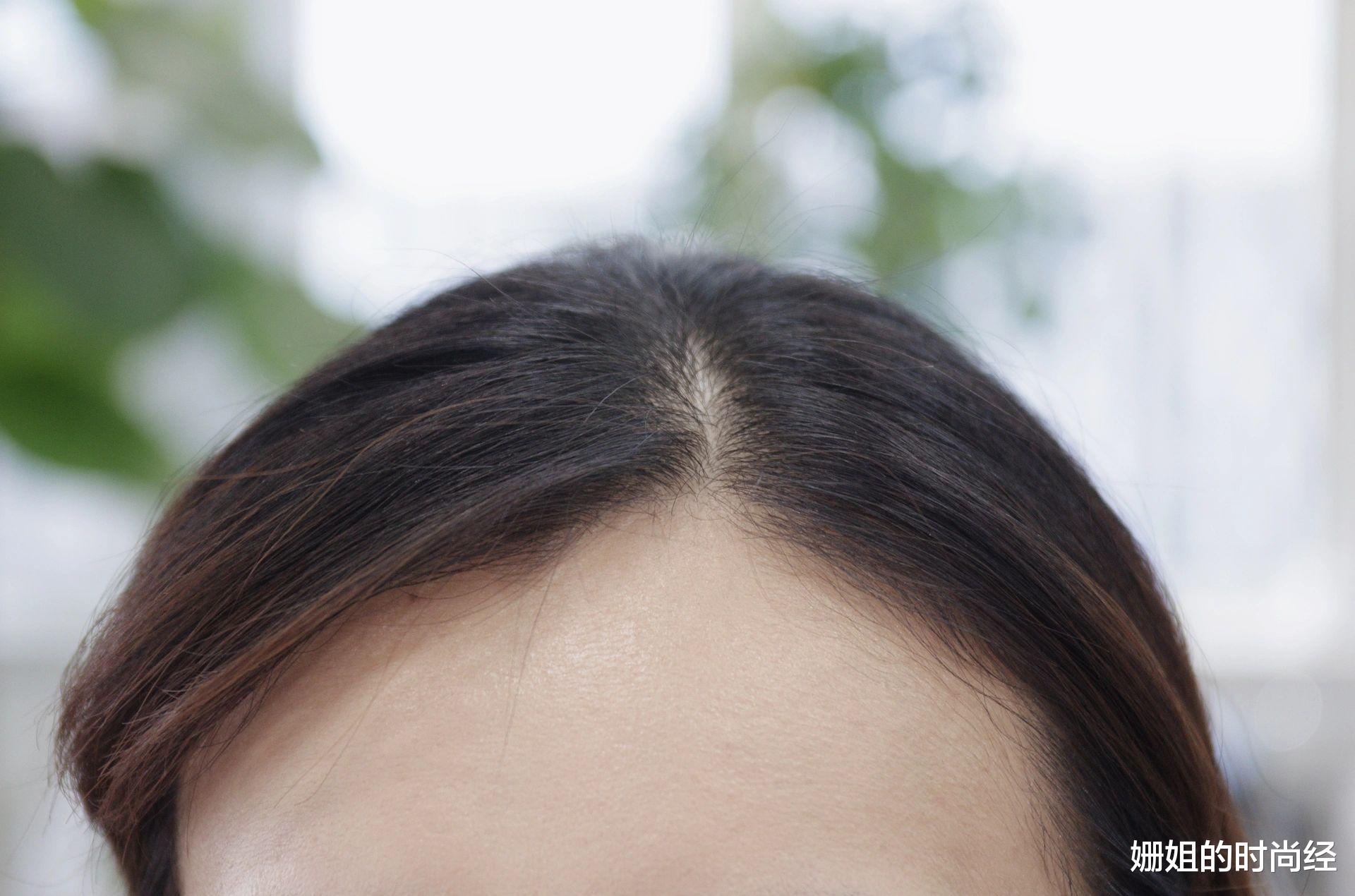 女人不管多大年纪,尽量避开这三种“头发”!真的太显邋遢和廉价