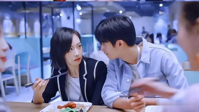 西瓜 演“姐弟恋”不违和的7位女星,不油腻、不辣眼睛,个个浑然天成