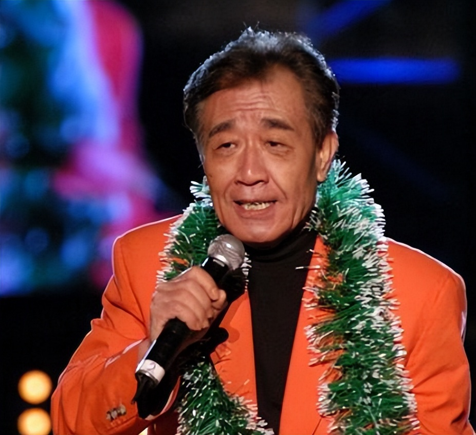 歌王张帝：两婚两离，再娶小33岁的女儿闺蜜为妻，结婚14年仍恩爱