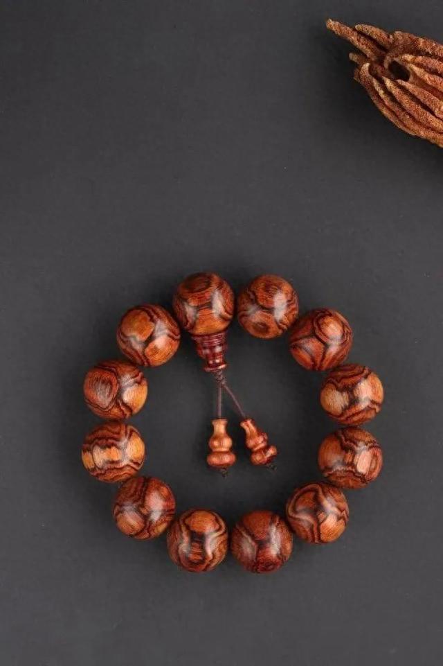 秋季必玩的六种文玩手串,你有几个?