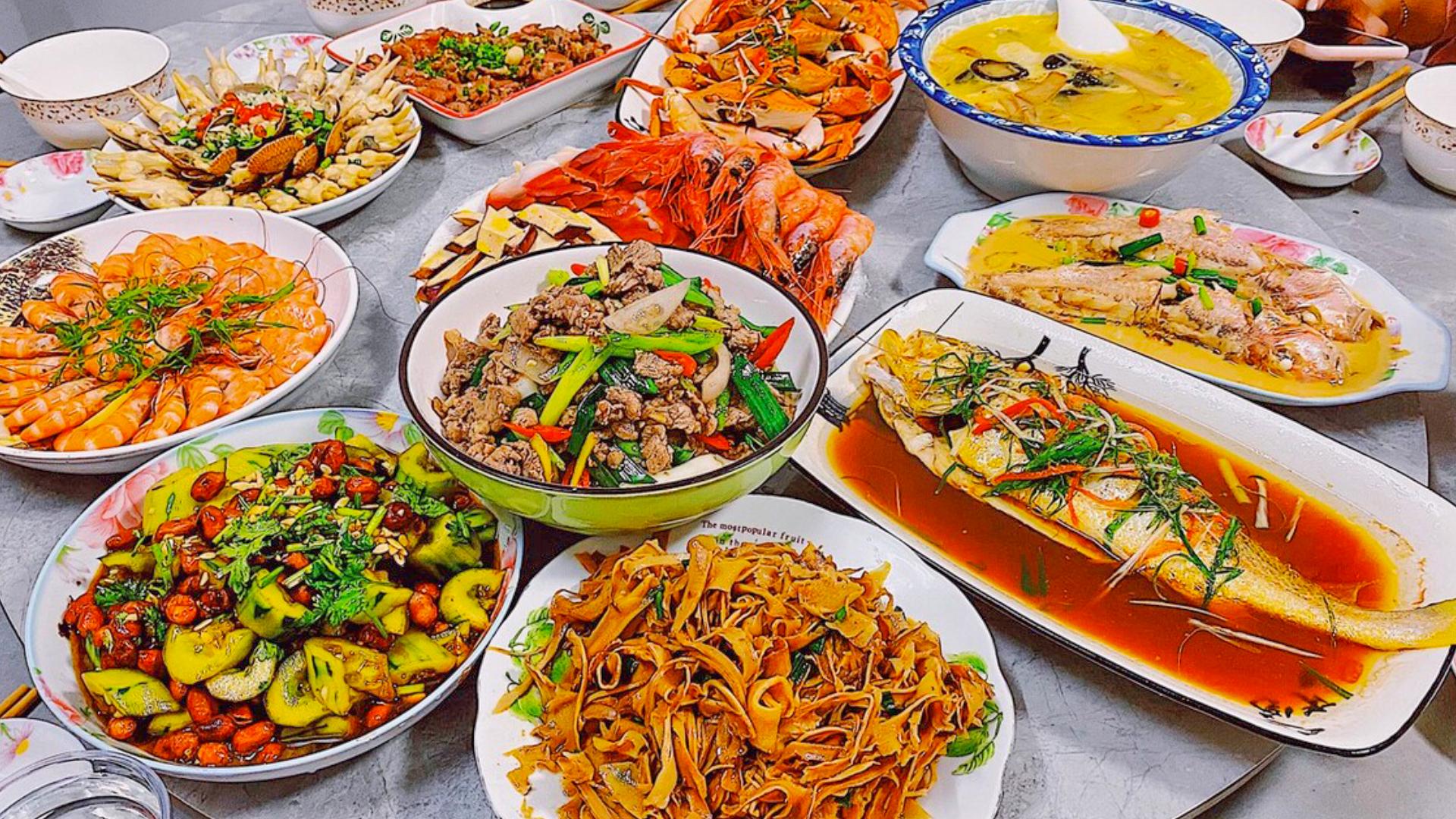 |除夕年夜饭:老话“4菜不上桌,福气不进门”的智慧与现代解读