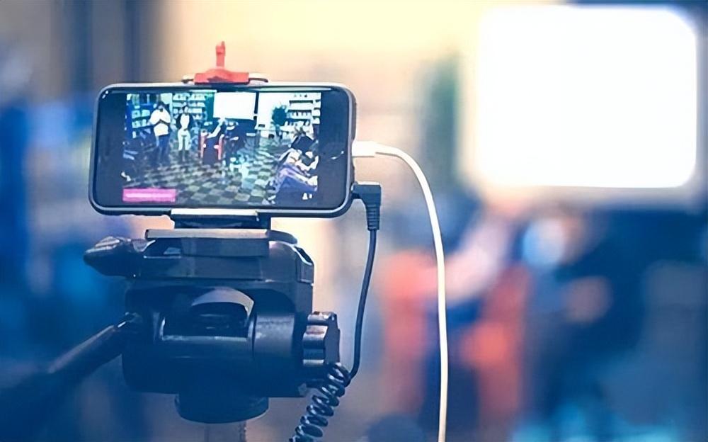 全面解析无人直播系统:从技术原理到商业应用的全方位介绍