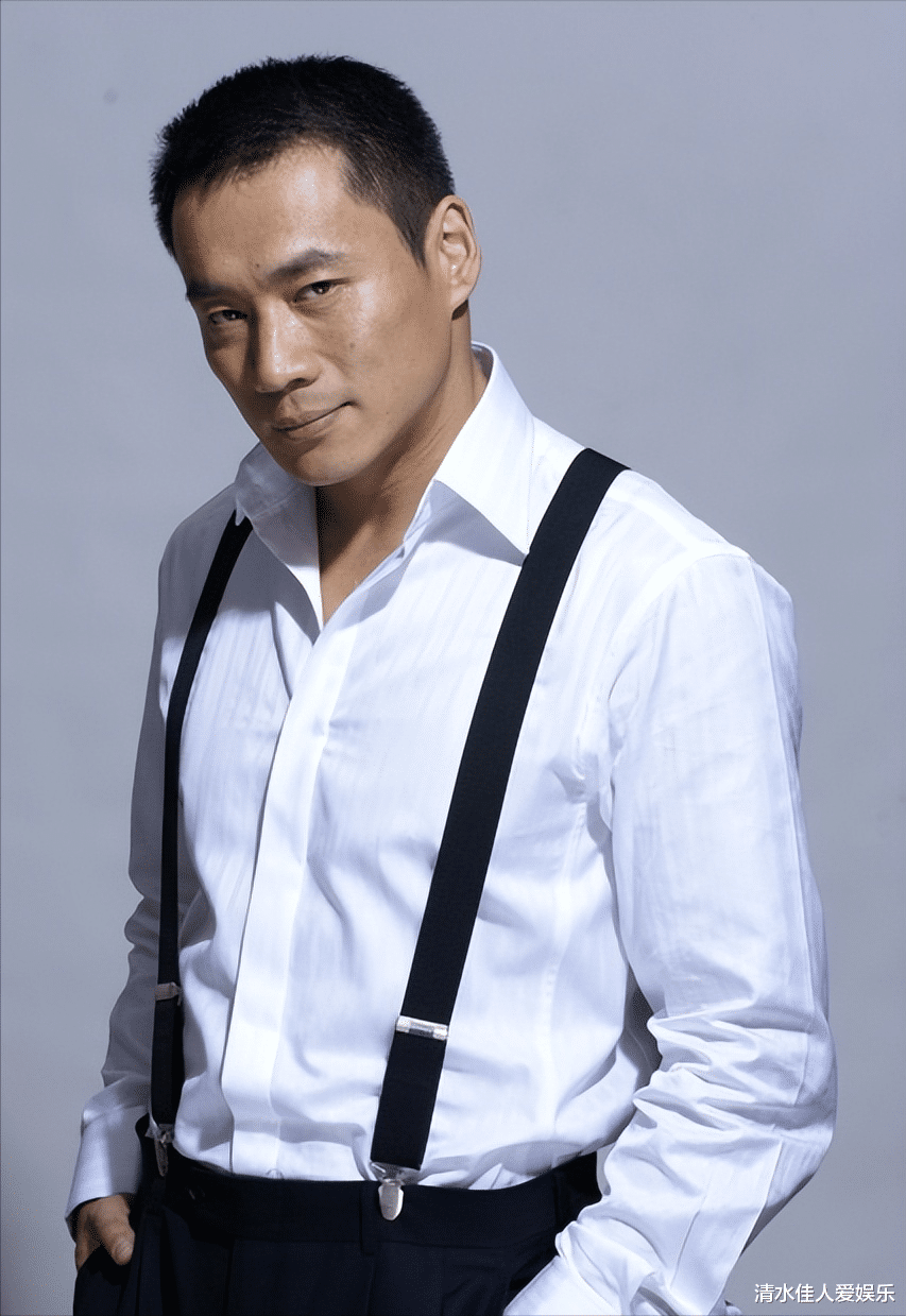 丁海峰|丁海峰:两次拒绝“潘金莲”王思懿,守护患癌发妻,实属有情有义