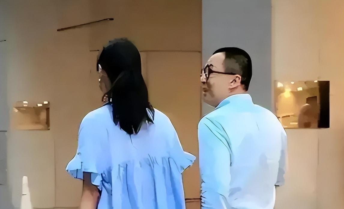 57岁李泽楷:终究还是把梁洛施推上了“女主人”的位置!