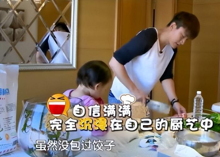 贾乃亮真的是“表演型人格”,李小璐早就揭穿一切