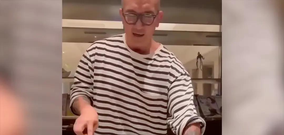 小玥儿在台北嫌房间小,汪小菲赶回北京重新装修,尽显父爱满满