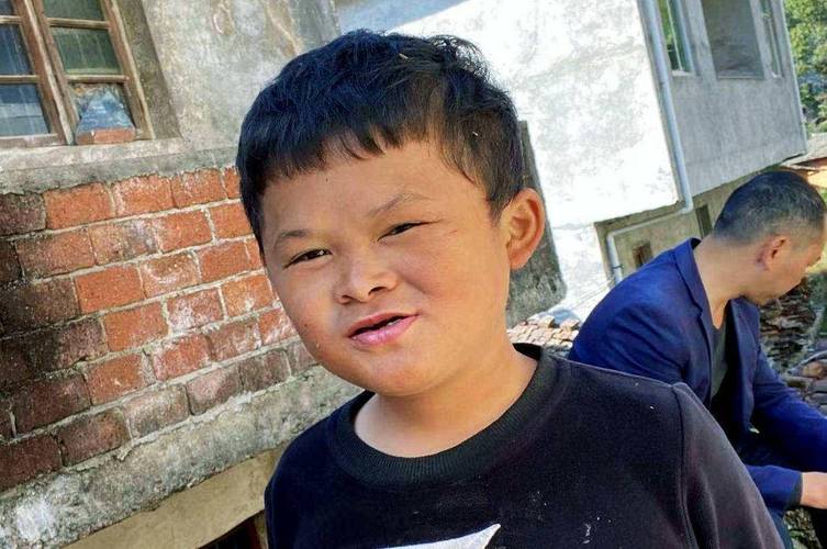 网红小马云哥哥入狱3年，谁应承担责任？