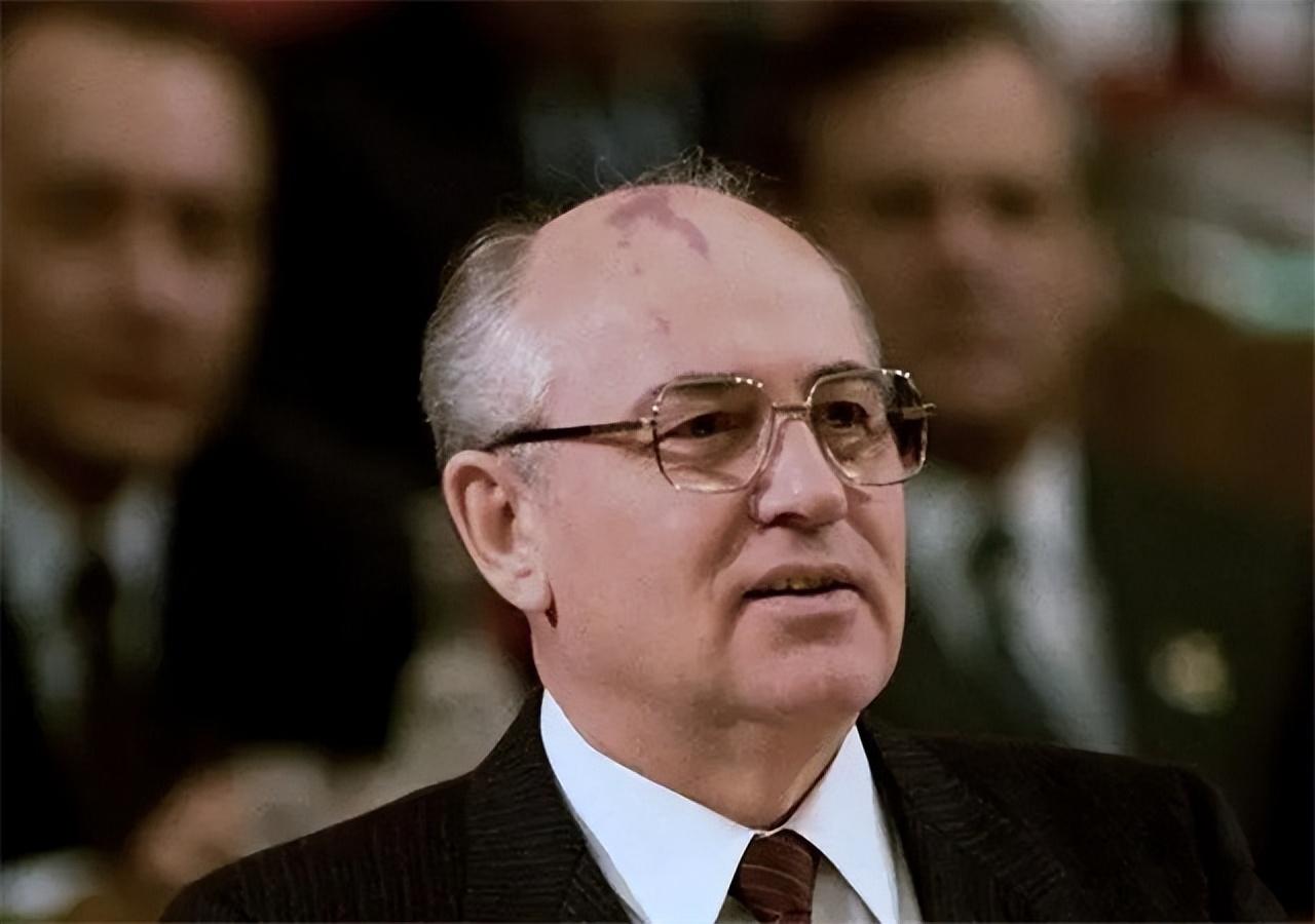 警惕"中国版"雅科夫列夫:他比戈尔巴乔夫破坏性还要大 - 历史资讯(主