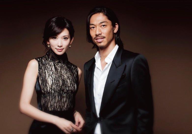 林志玲|下嫁日本人的林志玲,现身日本综艺成“谄媚女仆”,还主动求男人交往