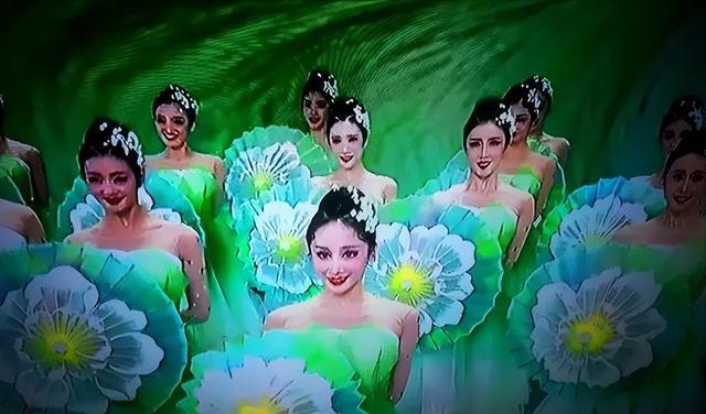 春晚|哈文制定的春晚新规有多难？11年前造就的失误，让赵本山毕生难忘