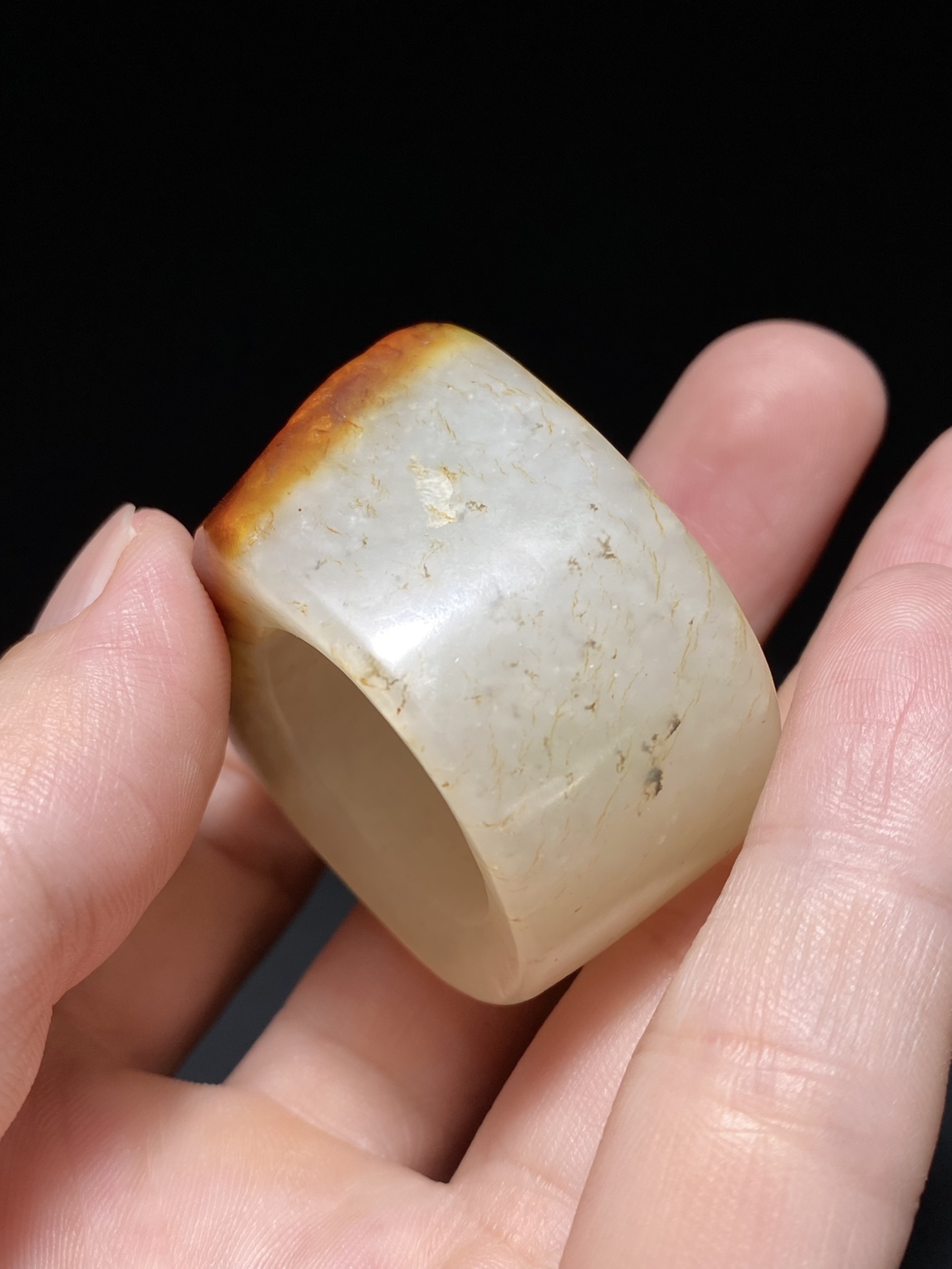 绿松石|明 和田玉籽料留皮 红沁 武松打虎 马蹄形 扳指 把件