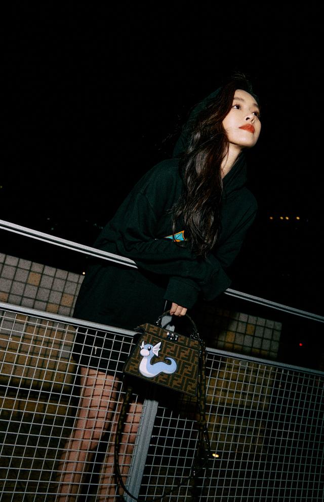 文咏珊夜色红唇妆