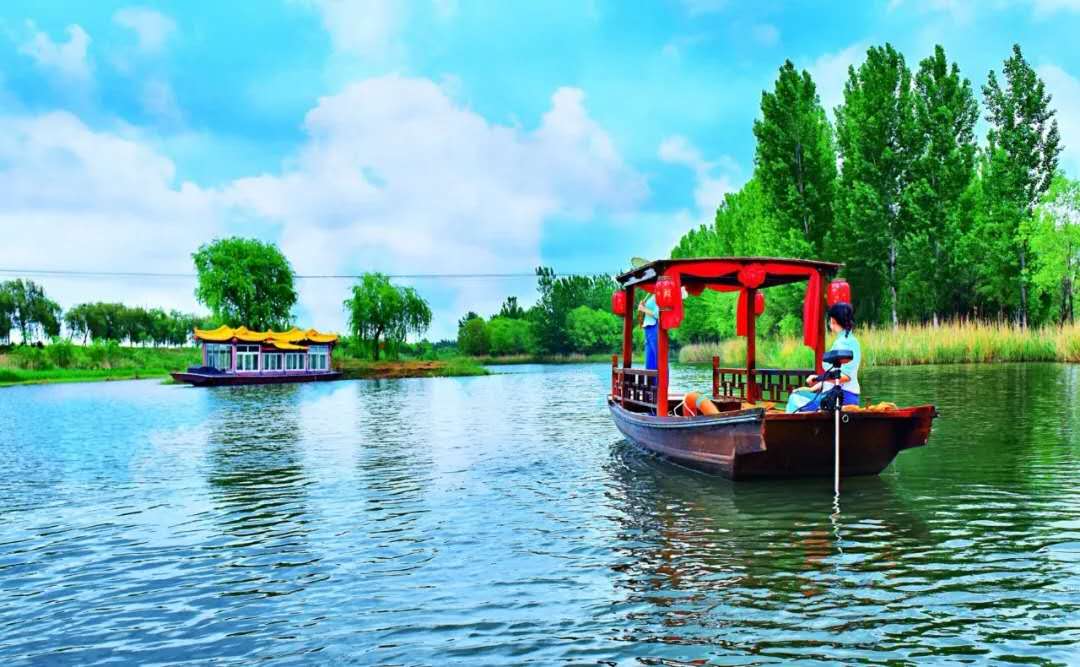 山东西部的水上明珠,微山湖,宛如明镜嵌入世间 - 旅游资讯(主打网)