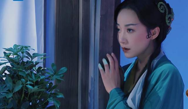 韩雪|40岁演“青蛇”引争议，演技平平却被捧成戏骨，用力过猛让人出戏