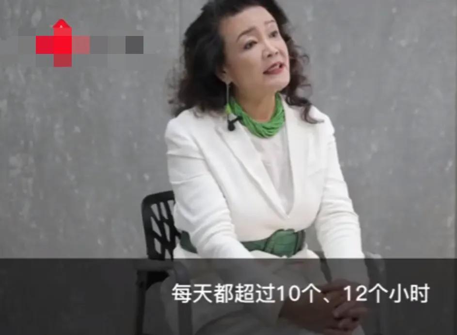 张兰|张兰承认是蹭大S热度！直言儿子婚变热度把麻六记盘活