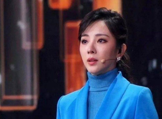 曝李思思离职不简单！疑遭背后大佬“潜规则”，更多细节被扒出