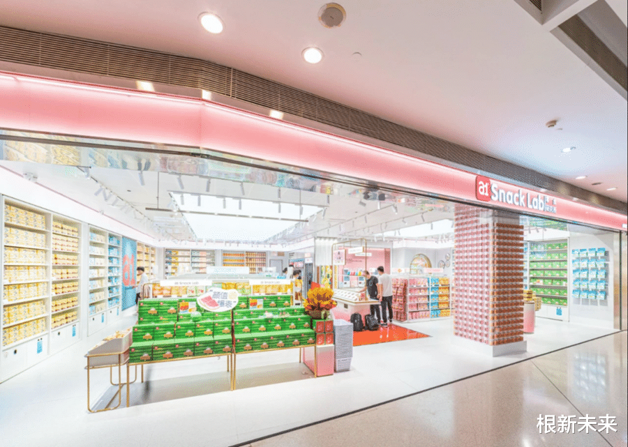 米饭|陈根:网红零食加盟店,逃不过破产的宿命?(原创)