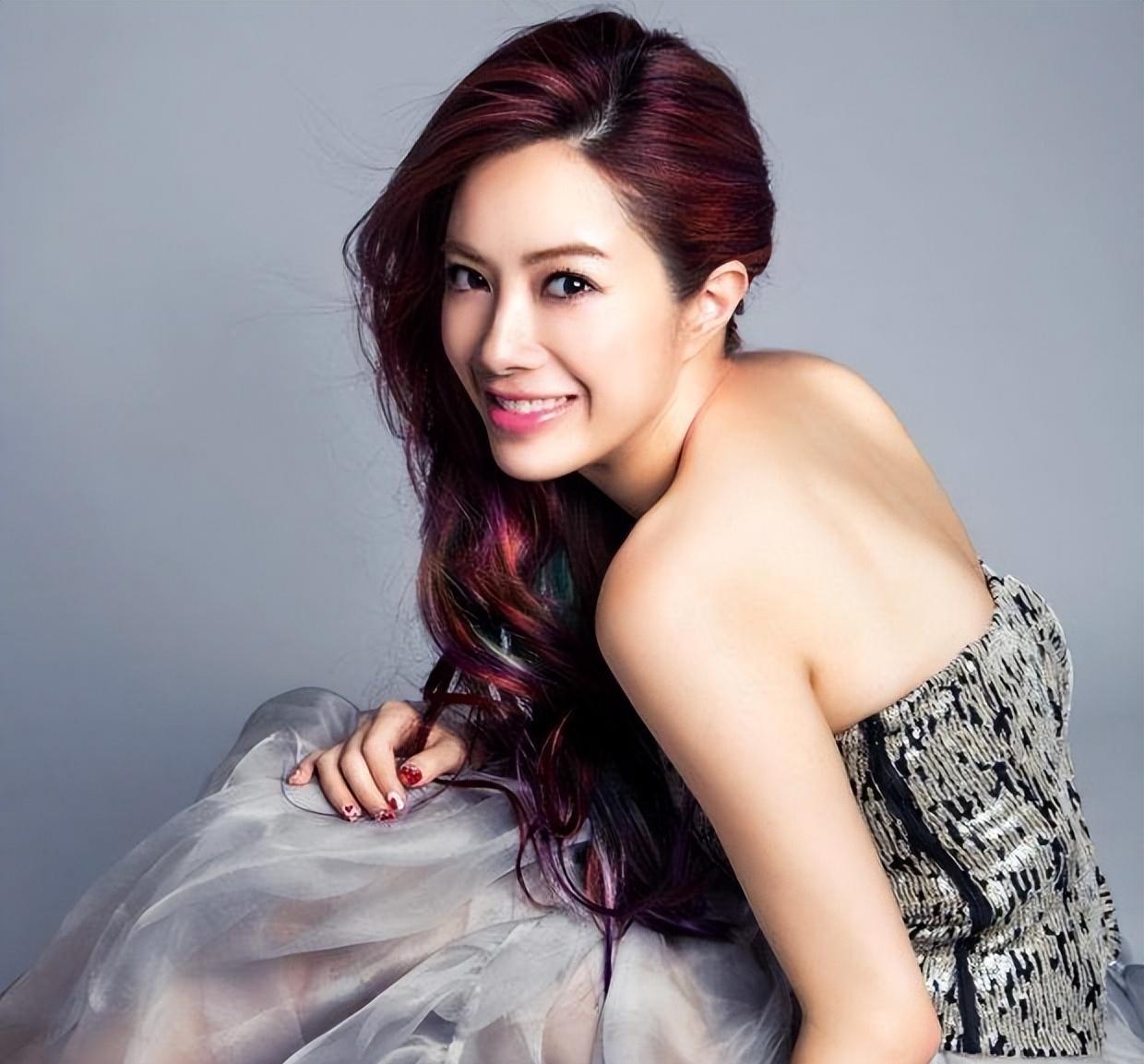 45岁徐怀钰首谈婚姻,从小和继父生活,感叹:一点都不想怀孕生子!