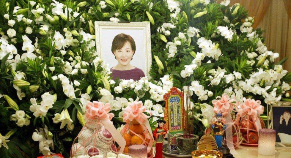 林志玲|打败刘嘉玲,撬角林志玲,嫁大24岁富豪成450亿阔太