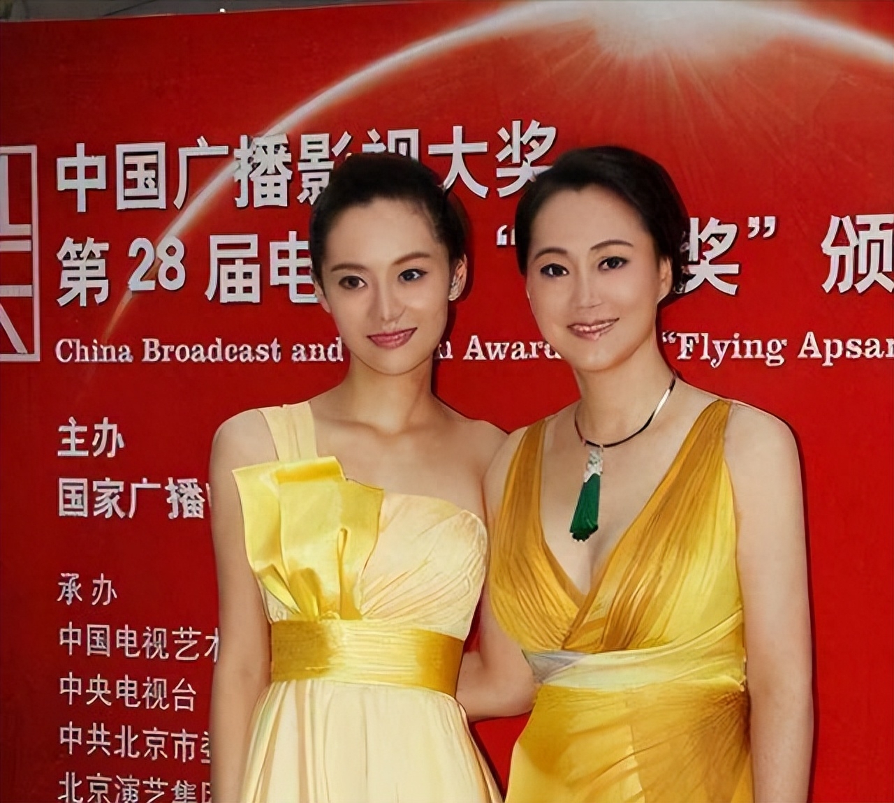 既无演技又无颜值,这6位“关系户”演员,看着让人心烦又膈应