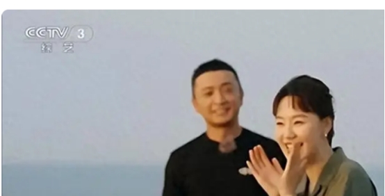 尼格买提成接盘侠？王冠官宣结婚生子，曾与曹可凡传绯闻被辞退