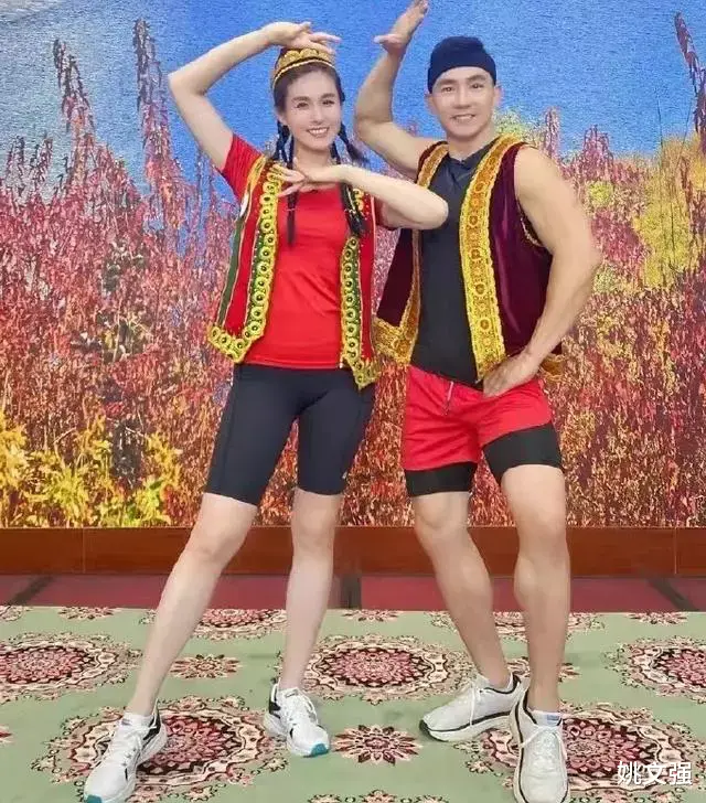 帅哥|“毫无底线”的刘畊宏夫妇，终于为自己的贪得无厌付出了代价