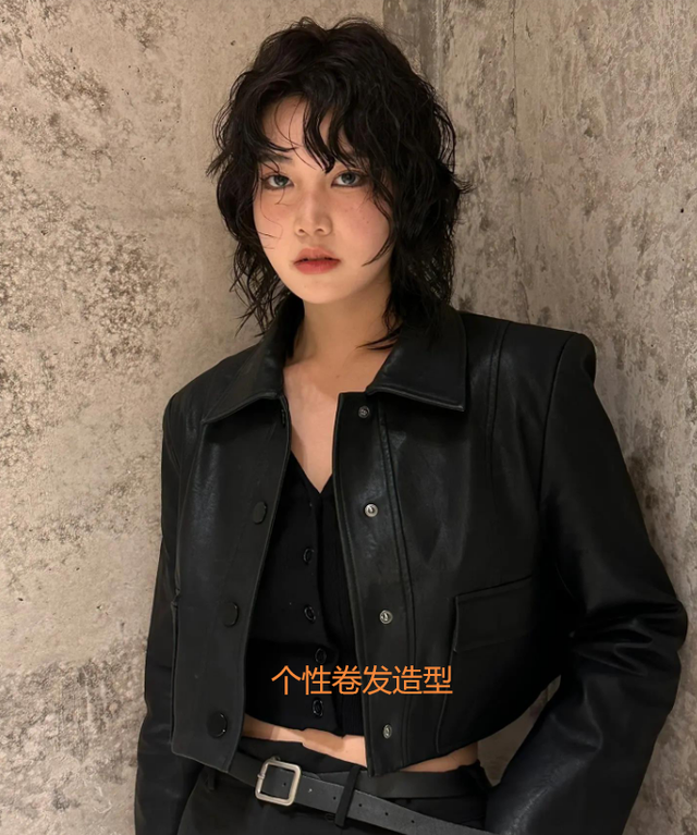 发型 你是什么“脸型”就选什么发型！这三种发型发色，让你更洋气减龄