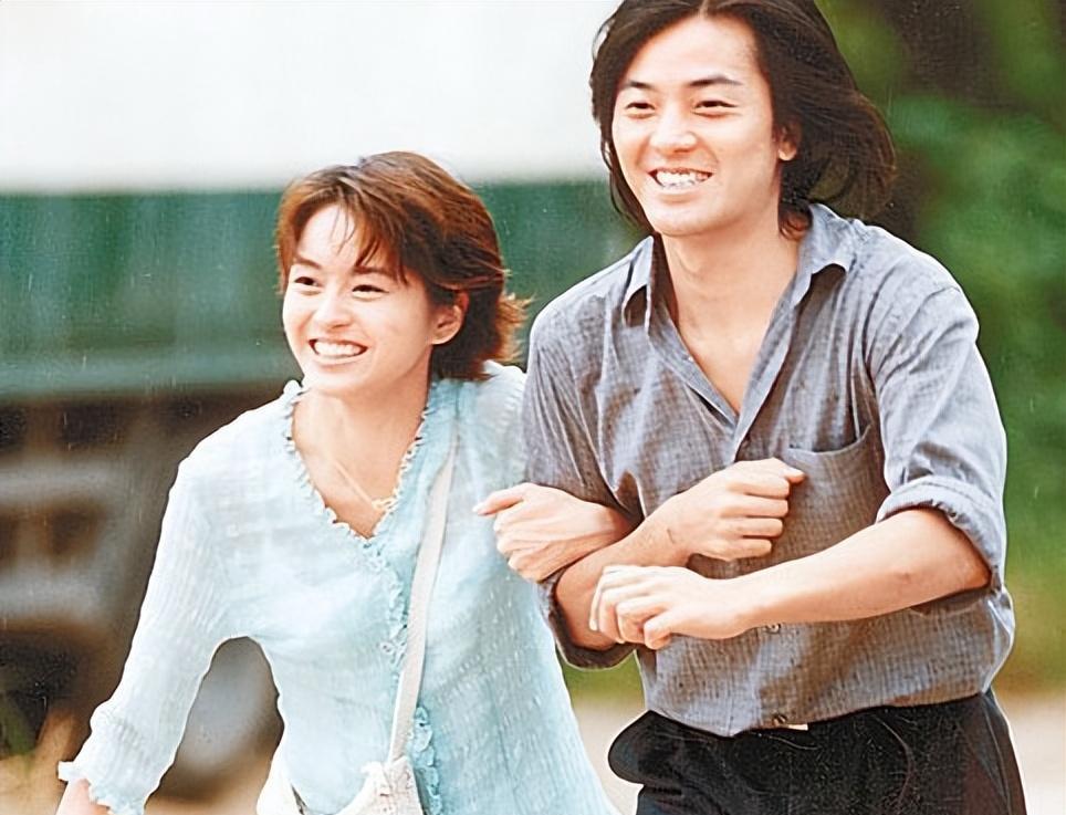 “夫妻本是同林鸟”,事实证明,郑伊健最后选了个最差的