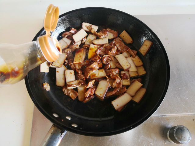青椒|秋天不妨多给孩子吃四种高锌食物,头脑灵光,学习不吃力