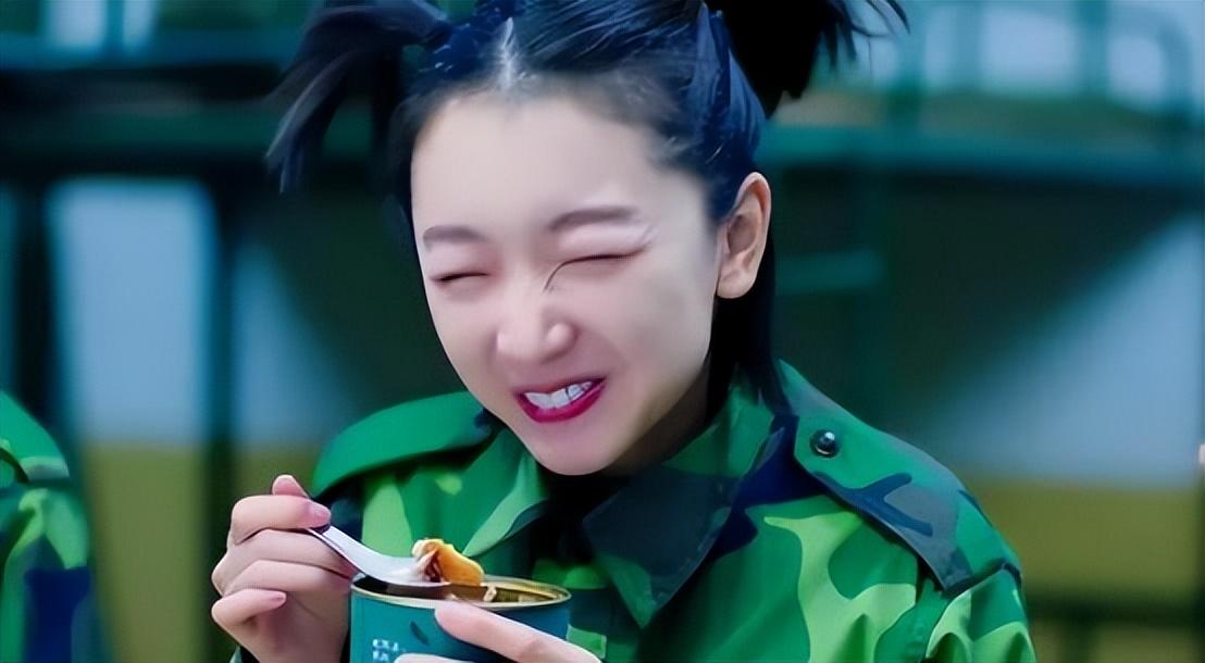 拍一部戏换一个男友,31岁的周冬雨,在“作死”的道路上越来越远