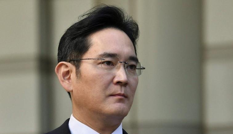 恋爱脑|18岁三星小公主活得清醒：交往精英男友，不走两个恋爱脑姑姑老路