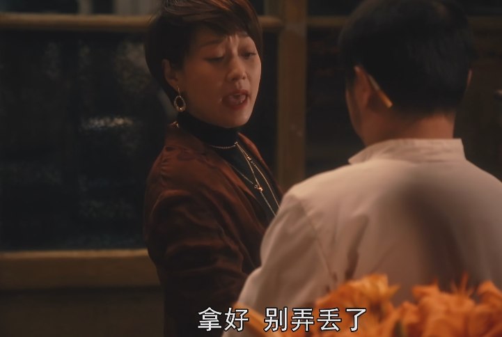 收手吧王家卫，别拍剧了！《繁花》翻车，10年布局成影视圈笑柄