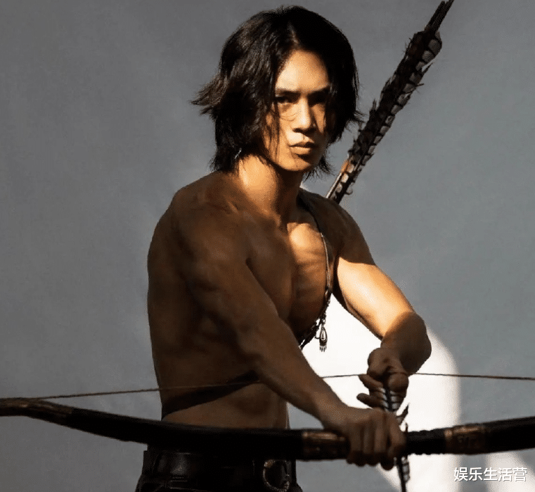 姬发演员于适爆火，身份曝光是张雨绮男友，网友：萧亚轩的快乐