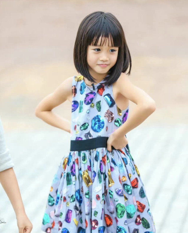 陈哲远|《爸爸去哪儿》10年了,7位女娃变化大,有人进入变美尴尬期